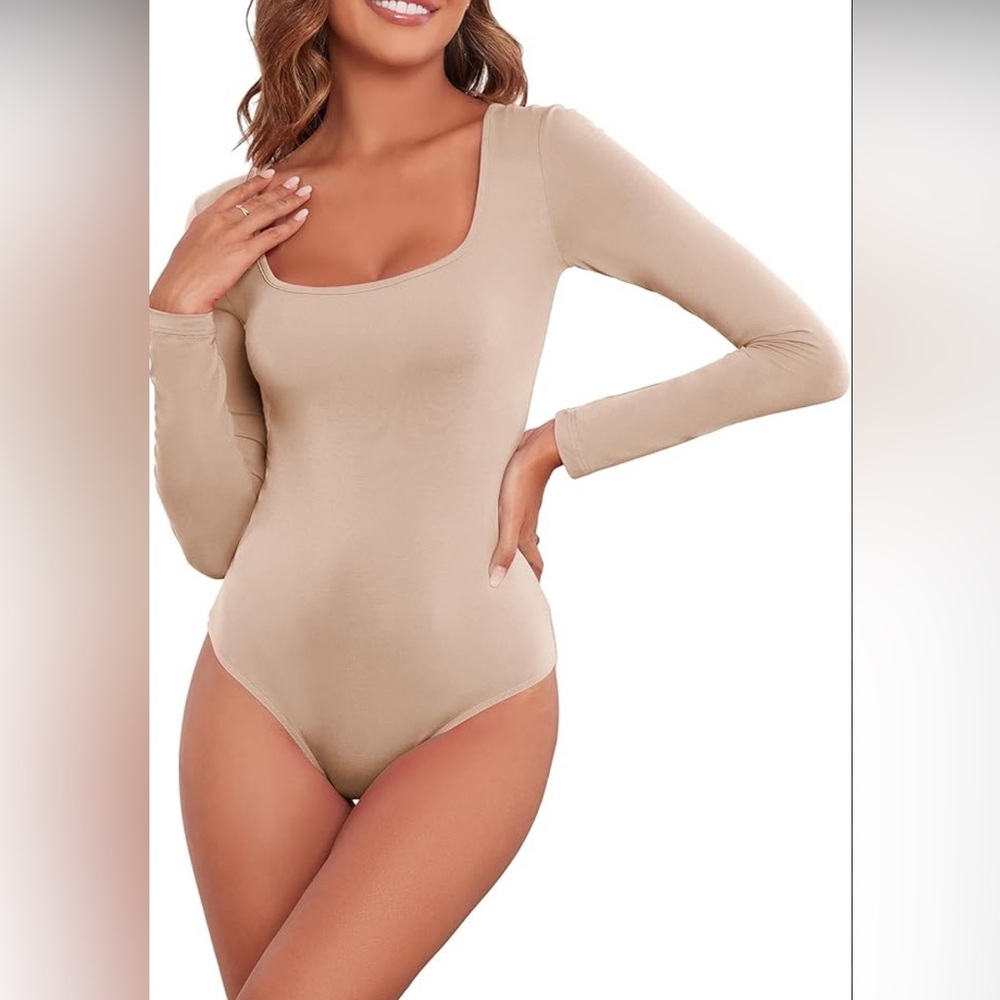 Pretty Little Things Long Sleeves Square Neck Bodysuit Size 10